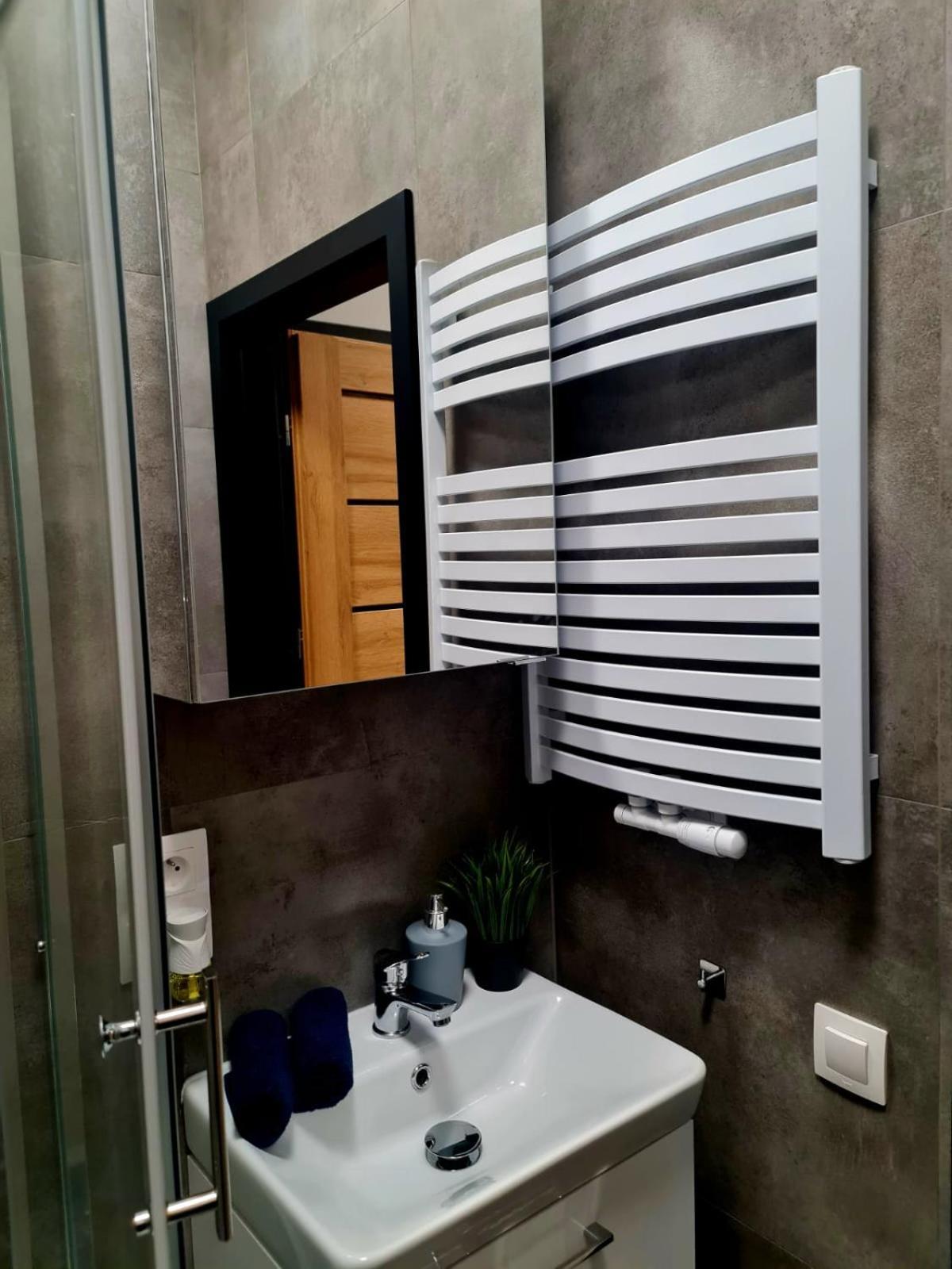 Hola Apartamenty Piotrkowska Łódź Kültér fotó